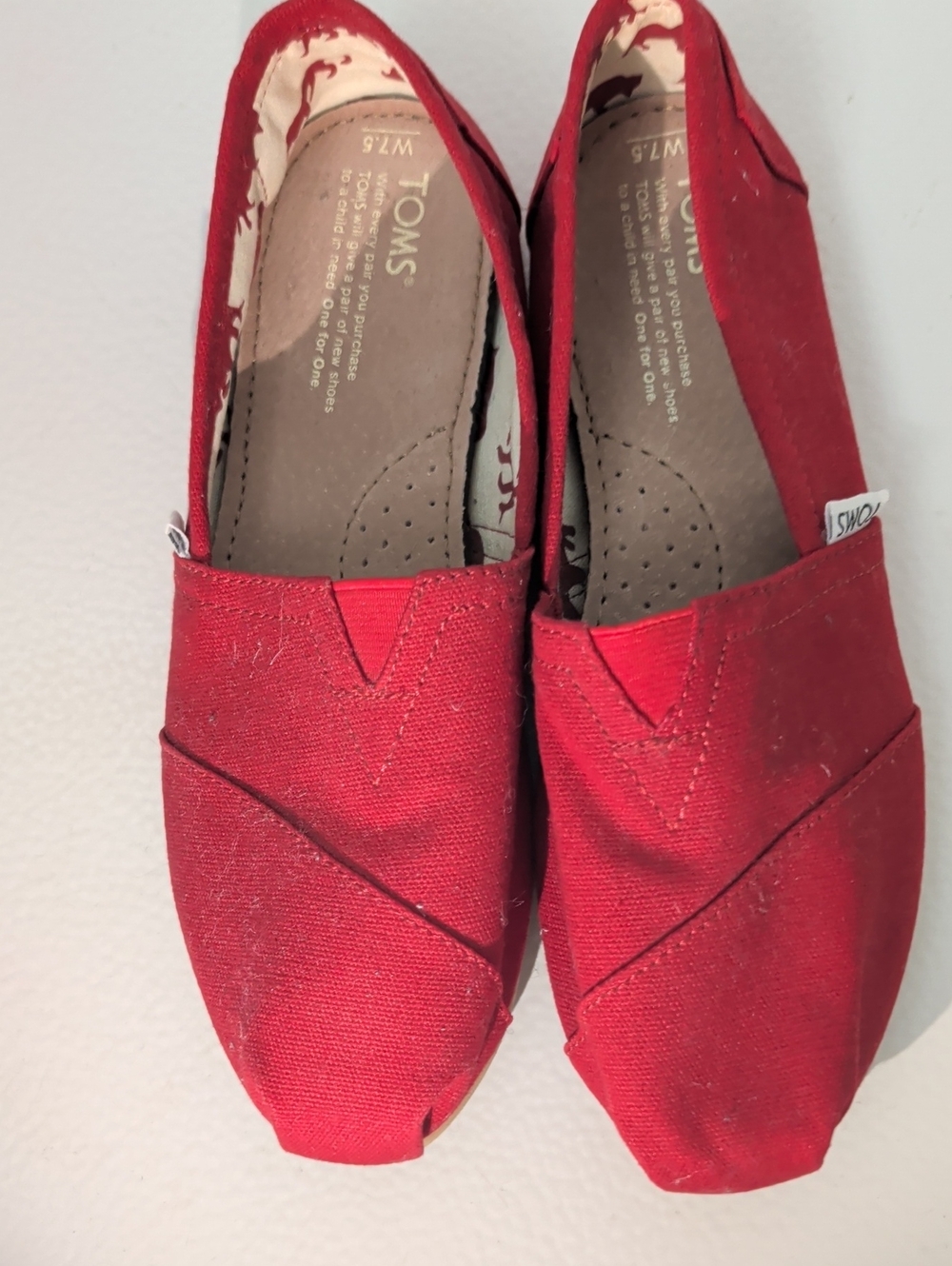 Toms Classic Women's Red Canvas Slip-On 7.5